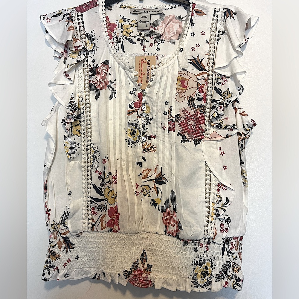 American Rag - Adorable Floral Ruffle Blouse - Sz L - NWT